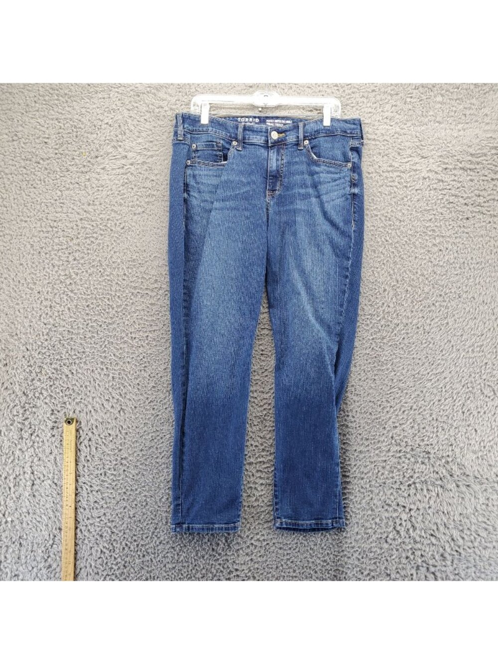 Torrid Jeans Womens 12 Regular Blue Perfect Boyfriend Ankle Vintage *Read*